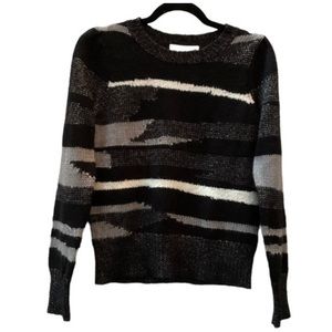 NWOT Heartloom gray, black, silver super soft sweater